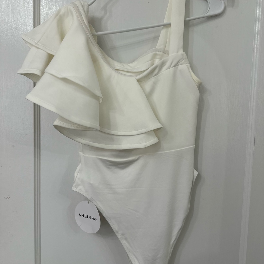 SHEIN White casual bodysuit